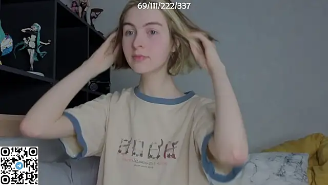 Snapshot of bertamimi chatting on December 5, 6:37 pm bertamimi online show from December 5, 6:37 pm