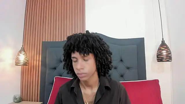 Snapshot of Johan_gz_ chatting on July 15, 11:48 am Johan gz online show from July 15, 11:48 am