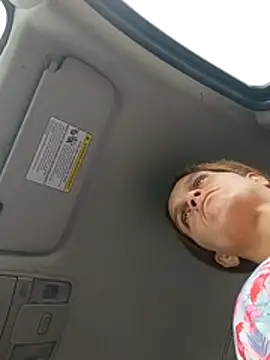 sarahkat86 online show from February 12, 2:12 pm