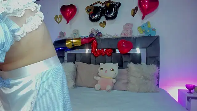 Jade rey  online show from February 13, 3:35 am