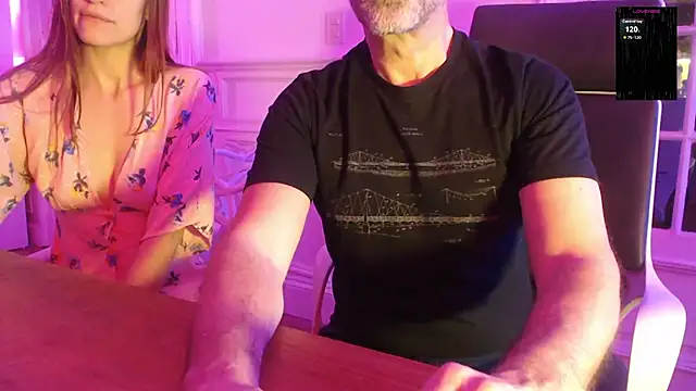 friendswithben33 online show from July 30, 9:58 pm