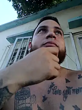 Snapshot of Catire10_ chatting on November 9, 9:35 pm Catire10 online show from November 9, 9:35 pm