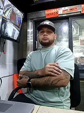 Snapshot of Catire10_ chatting on November 24, 1:55 pm Catire10 online show from November 24, 1:55 pm