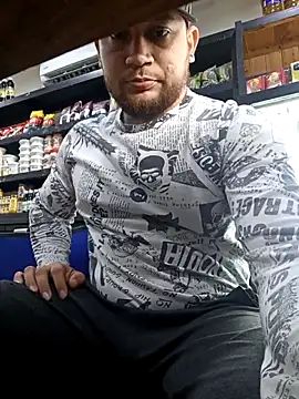 Snapshot of Catire10_ chatting on November 28, 3:25 pm Catire10 online show from November 28, 3:25 pm