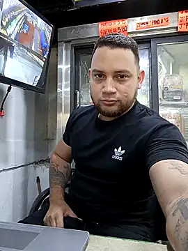 Snapshot of Catire10_ chatting on December 13, 8:36 pm Catire10 online show from December 13, 8:36 pm