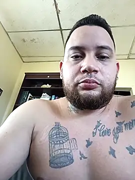 Snapshot of Catire10_ chatting on February 8, 7:28 pm Catire10 online show from February 8, 7:28 pm