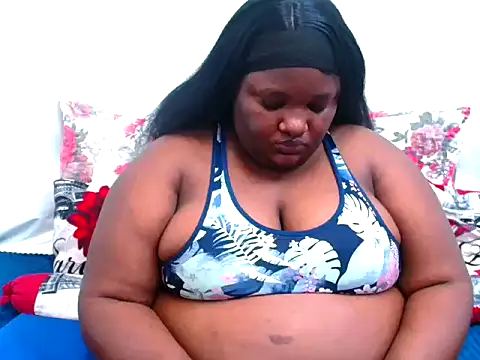 Snapshot of ChubbyBoobsxxx chatting on October 23, 6:56 am ChubbyBoobsxxx online show from October 23, 6:56 am