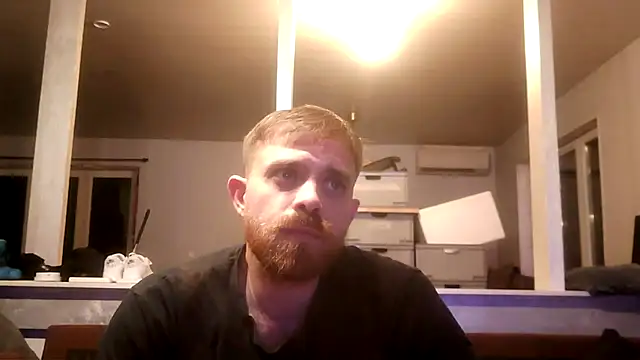 Snapshot of Bikerhot883hd chatting on November 13, 8:52 pm Bikerhot883hd online show from November 13, 8:52 pm