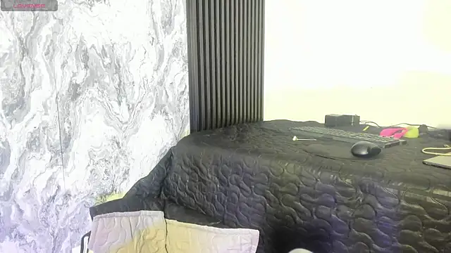 GisellHolden  online show from September 13, 4:45 am