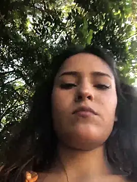 Snapshot of Mikasa-Ackerman chatting on September 12, 9:26 pm Mikasa-Ackerman online show from September 12, 9:26 pm