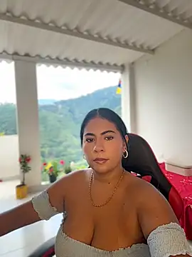 Snapshot of samanthahut1 chatting on July 18, 4:44 pm samanthahut1 online show from July 18, 4:44 pm