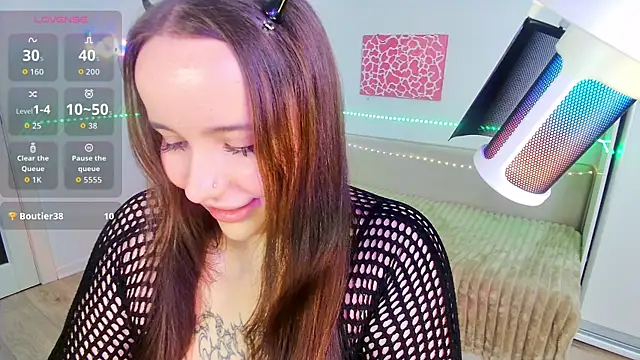 Margott Joy online show from November 7, 8:31 pm