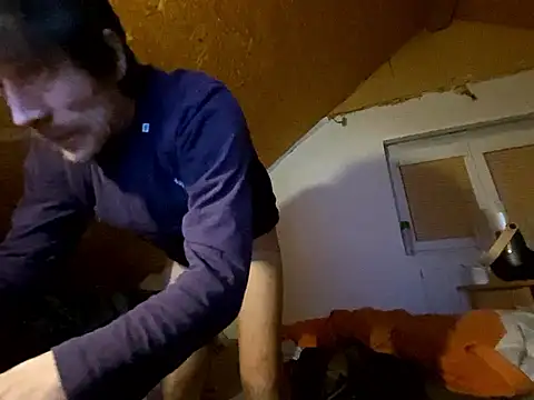 Salon1986 online show from January 8, 6:16 am