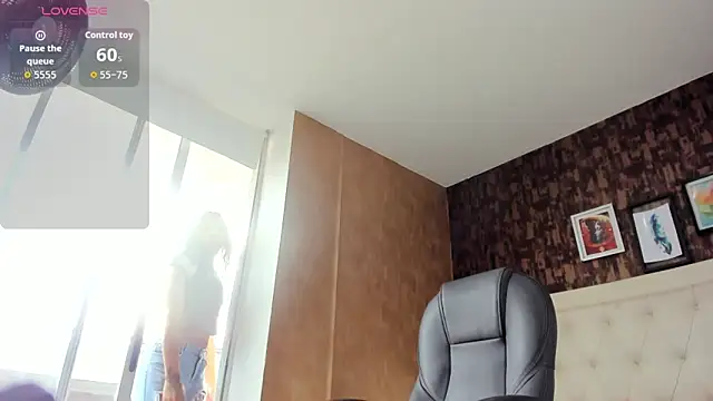 sweet  vanessa1 online show from January 31, 7:11 pm