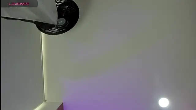 sweet  vanessa1 online show from June 8, 7:36 pm
