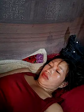 Snapshot of ngocngoc_cute chatting on July 6, 3:03 pm ngocngoc cute online show from July 6, 3:03 pm
