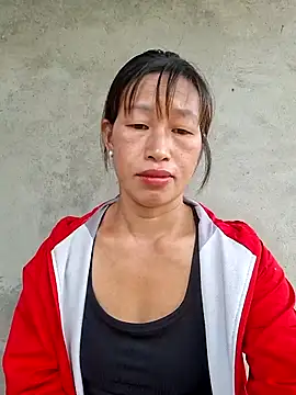 Snapshot of ngocngoc_cute chatting on July 14, 2:05 am ngocngoc cute online show from July 14, 2:05 am