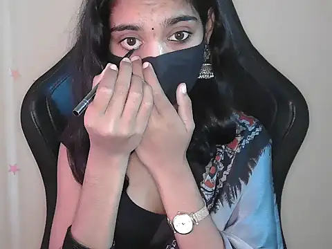 Simmi Ji online show from November 29, 7:11 am