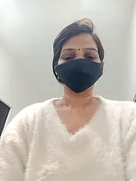 soni yhakur online show from February 12, 2:39 am