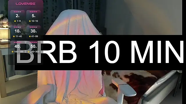 Snapshot of Vanellopes chatting on November 29, 12:52 pm Vanellopes online show from November 29, 12:52 pm