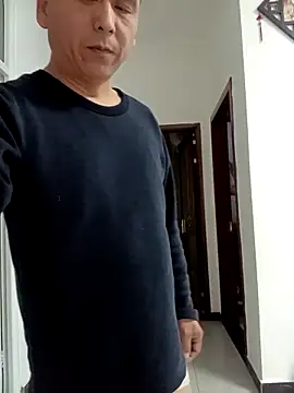 CWQ123 online show from November 15, 11:32 pm