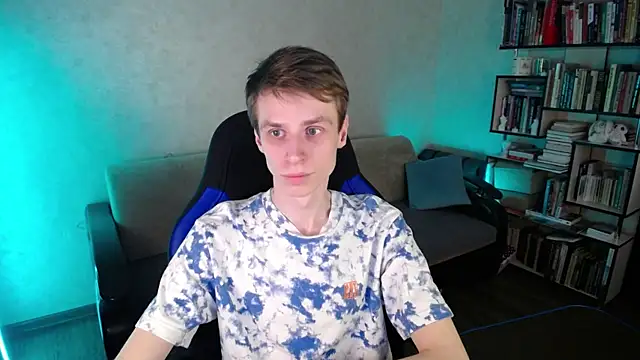 yes cute boy  online show from February 21, 12:06 pm