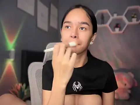 lelasohna online show from October 26, 7:58 am