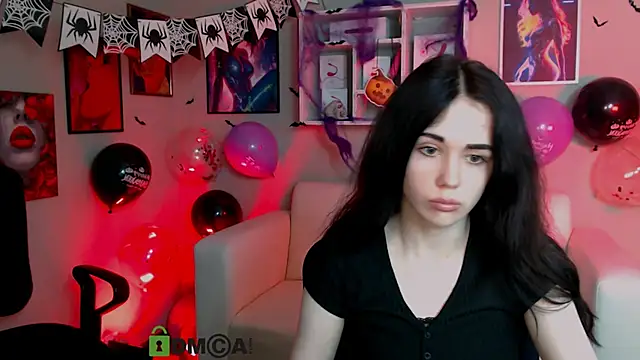 Snapshot of riley_sanders chatting on October 26, 10:21 am riley sanders online show from October 26, 10:21 am