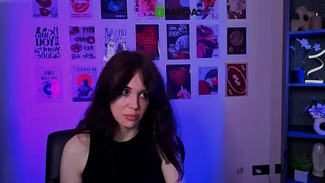 riley sanders online show from July 16, 7:31 pm