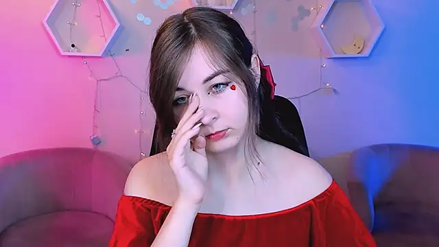 lilith diva online show from November 8, 8:40 pm