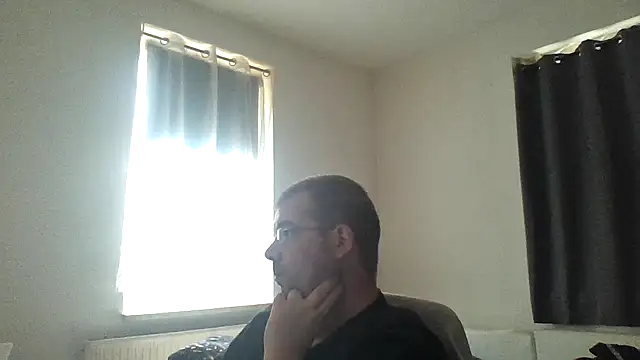 Snapshot of freak858 chatting on July 10, 7:56 am freak858 online show from July 10, 7:56 am