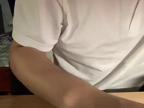 lahungdj12 online show from March 4, 4:40 am