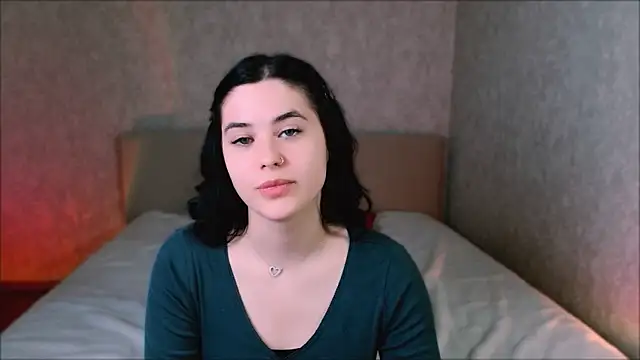 lil angel  online show from April 30, 1:12 am
