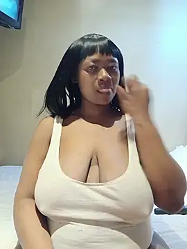 Snapshot of missboobiesSA chatting on July 14, 11:10 pm missboobiesSA online show from July 14, 11:10 pm