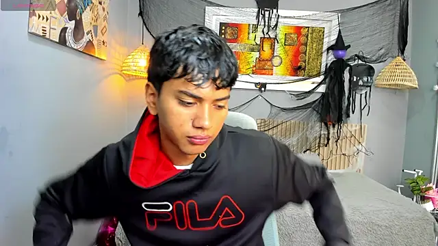 markbowie online show from October 31, 11:33 am