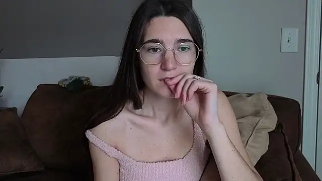 bambifarrina online show from March 6, 6:59 pm