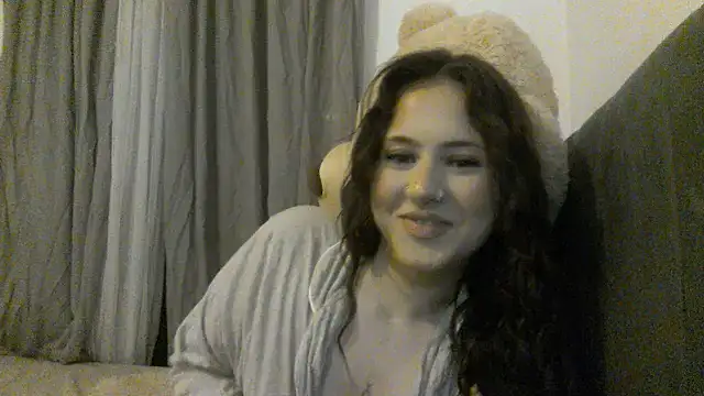 laylabliss online show from October 12, 11:48 pm