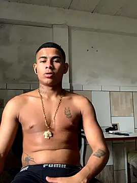 Snapshot of Novindot23cm chatting on November 7, 5:24 pm Novindot23cm online show from November 7, 5:24 pm