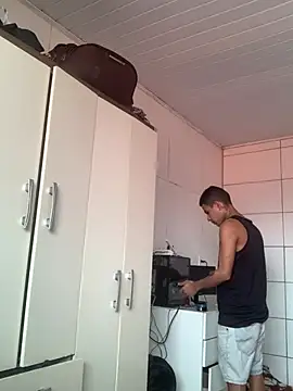 Novindot23cm online show from August 5, 3:04 pm