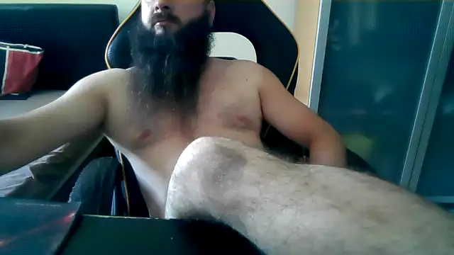 LondonMan1988 online show from July 16, 5:08 pm