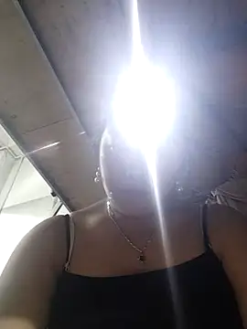 Snapshot of naop04 chatting on September 18, 7:10 am naop04 online show from September 18, 7:10 am