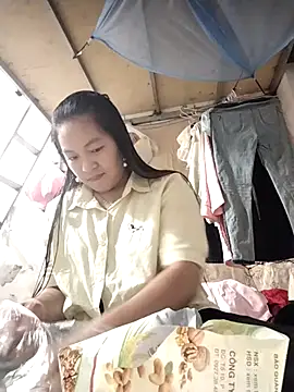 Snapshot of naop04 chatting on September 26, 8:07 am naop04 online show from September 26, 8:07 am