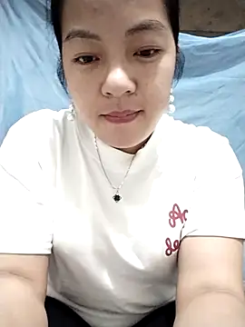 Snapshot of naop04 chatting on September 29, 10:03 pm naop04 online show from September 29, 10:03 pm