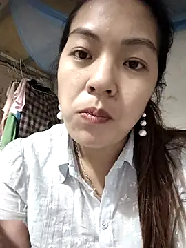 Snapshot of naop04 chatting on October 30, 10:38 am naop04 online show from October 30, 10:38 am