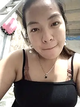 Snapshot of naop04 chatting on November 9, 12:09 am naop04 online show from November 9, 12:09 am