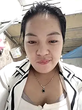 Snapshot of naop04 chatting on November 14, 12:42 am naop04 online show from November 14, 12:42 am