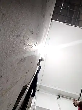 Snapshot of naop04 chatting on November 26, 12:06 pm naop04 online show from November 26, 12:06 pm