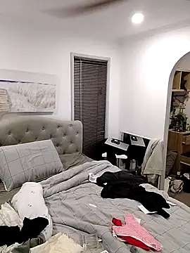 iamthepublickmasterbater online show from September 14, 8:46 am