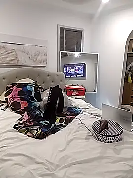 iamthepublickmasterbater online show from October 19, 10:32 pm