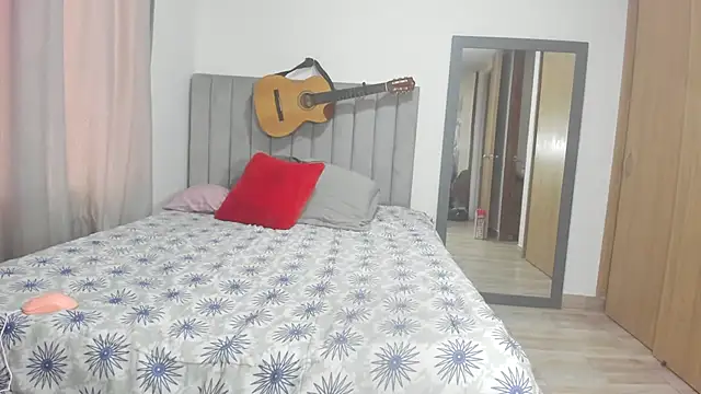 sarita mature online show from January 15, 9:18 pm